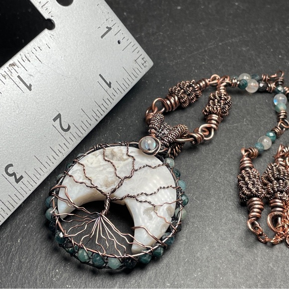 White Lace Agate Crescent Moon Tree Of Life Copper Wrapped Boho Necklace - Picture 11 of 16